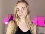 ElliePawsey camshow toy livejasmine